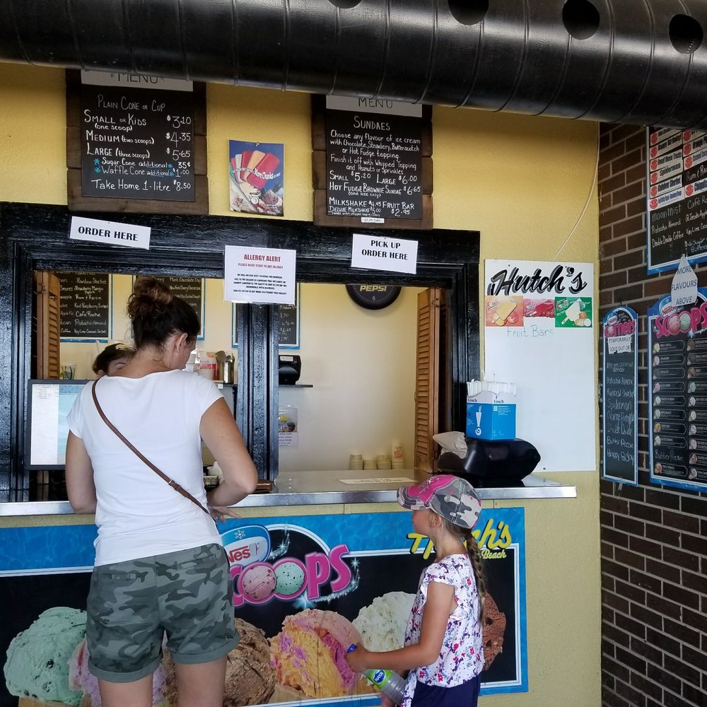 Hutch's On The Beach - Ice cream order counter - Fish & Chips Near Me - Hamilton, Ontario Hutch's On The Beach - Ice cream order counter - Fish & Chips Near Me - Hamilton, Ontario