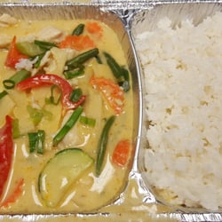 Ko Chang - Rotes Curry mit Gemüse und Hühnchen
