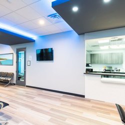 Fresca Dental - Reception center and waiting area at Dallas dentist Fresca Dental