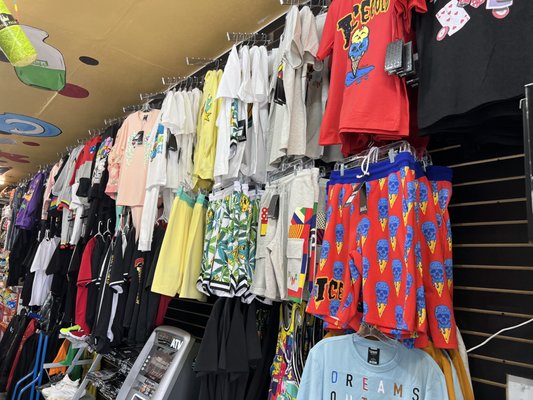 Berkeley Smoke and Vape by null