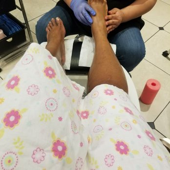 Nail & Stuff - CLEAN , FAST AND RELAXING - Nail Salons Near Me - New York, New York