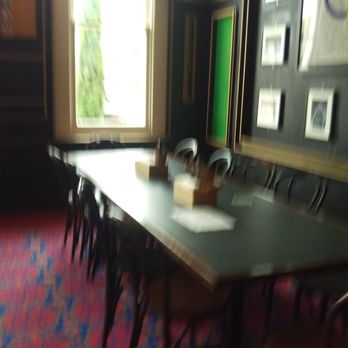 Middle Park Hotel - Seating - Pubs Near Me - Middle Park, VIC Middle Park Hotel - Seating - Pubs Near Me - Middle Park, VIC