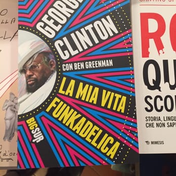 Minimum Fax Libri - Bookstores Near Me - Rome, RM