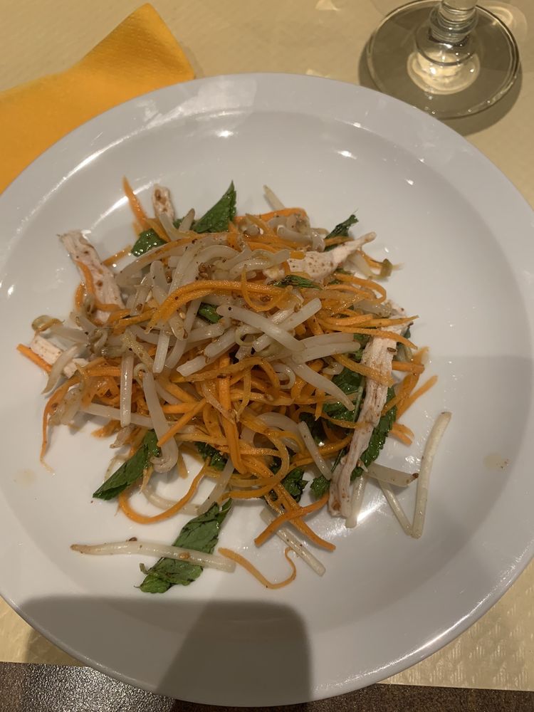 Saigon Etoile