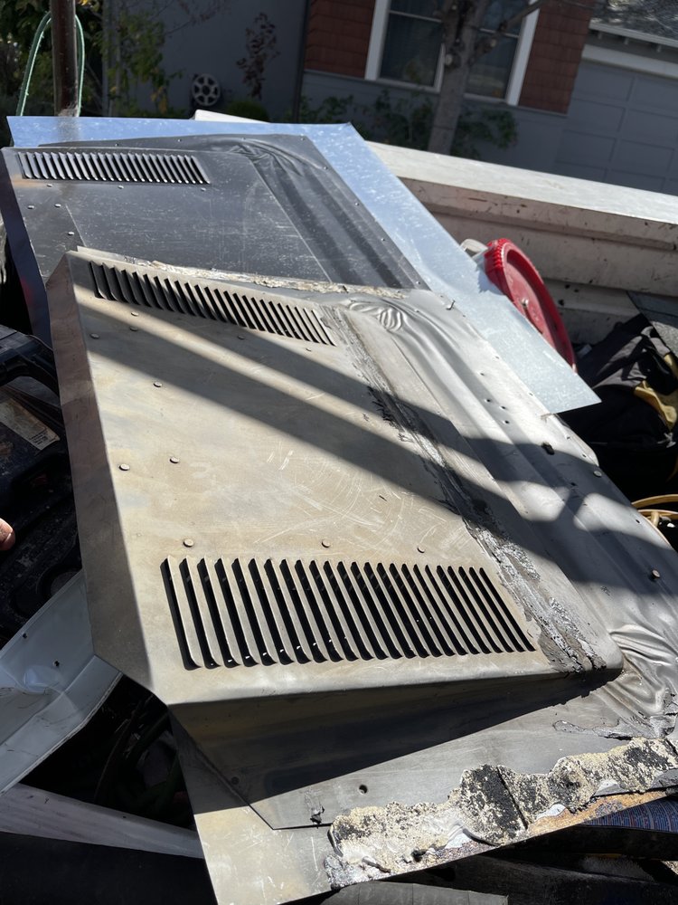 Slide of Simon Says Roofing