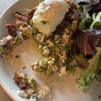 Café Maud - Cafes Near Me - New York, New York