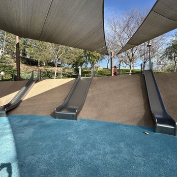 Promenade Park - Parks Near Me - Lake Forest, California
