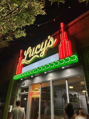 Lucy's Burger Bar by null
