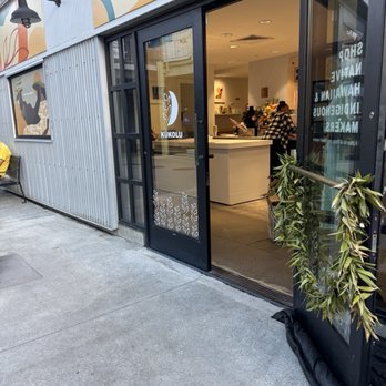 KŪKOLU at SALT - Pop-up Shops Near Me - Honolulu, Hawaii