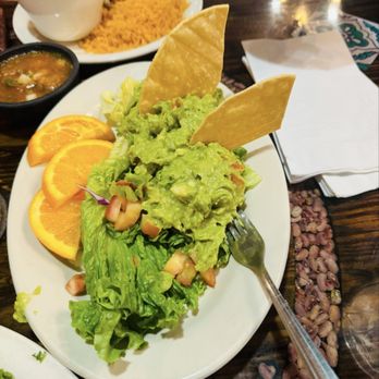 El Refu - Large quacamole platter - Mexican Near Me - Houston, Texas El Refu - Large quacamole platter - Mexican Near Me - Houston, Texas