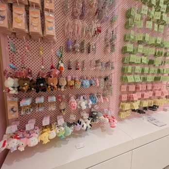 Sukoshi Mart - Key chains - Gift Shops Near Me - Toronto, Ontario Sukoshi Mart - Key chains - Gift Shops Near Me - Toronto, Ontario