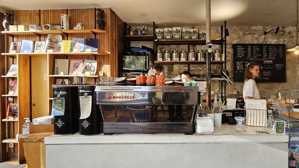 Shakespeare and Company Café by null