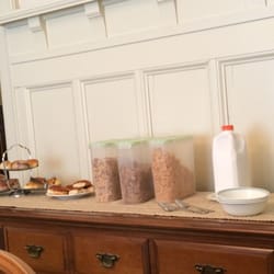 The Sonata Inn - Part of the breakfast spread