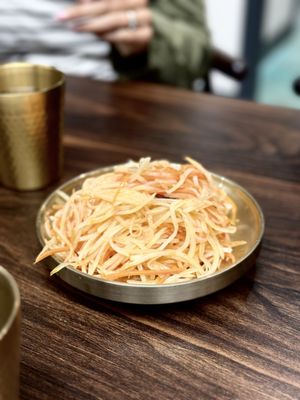 Shake Shake Fresh Noodle by null