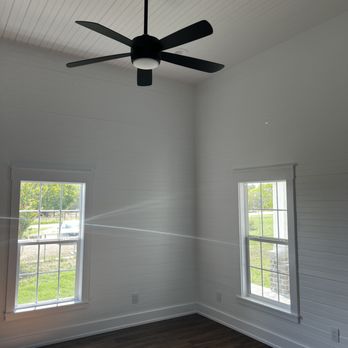 JTX Electrical - Electricians Near Me