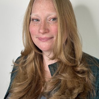 Echo DeVore Stylist - Long layers - Hair Stylists Near Me - Louisville, Kentucky Echo DeVore Stylist - Long layers - Hair Stylists Near Me - Louisville, Kentucky