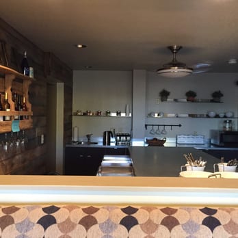 Blue Lakes Inn - The kitchen with complimentary breakfast. - Hotels Near Me - Twin Falls, Idaho Blue Lakes Inn - The kitchen with complimentary breakfast. - Hotels Near Me - Twin Falls, Idaho