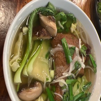 Tasty Bowl - Duck soup - Asian Fusion Near Me - Oakland, California Tasty Bowl - Duck soup - Asian Fusion Near Me - Oakland, California