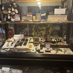 Penniston's Alley Antiques