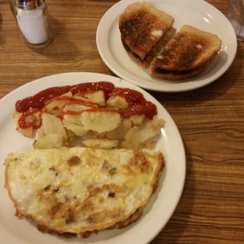 Commodore Restaurant - Denver omelette - Diners Near Me - Edmonton, Alberta Commodore Restaurant - Denver omelette - Diners Near Me - Edmonton, Alberta