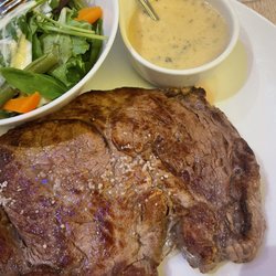 Les Coulisses - Irish steak with French cheese sauce and salad.
