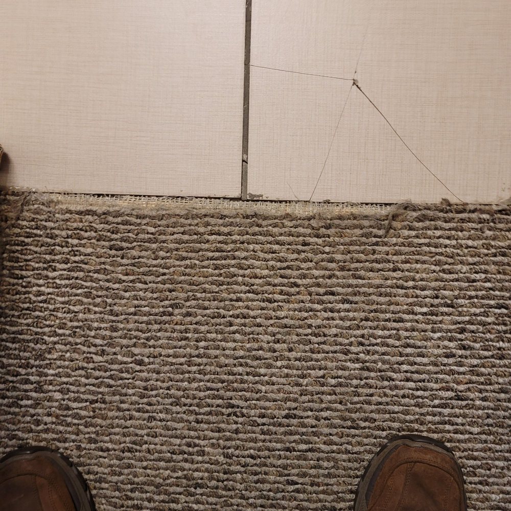 Brydan Suites - There were carpet tackstrips exposed between the sleeping area and bathroom that we kept stepping on. - Hotels Near Me - Eureka Springs, Arkansas