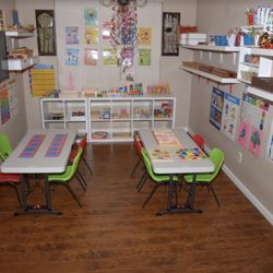 Happy Kids Home Montessori