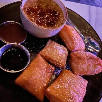 Puttshack - Miami - French Quarter Crème Brûlée - Mini Golf Near Me - Miami, Florida