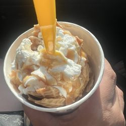 Leakey Sweet Spot - Ice cream nachos half size!