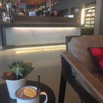 Moxy Seattle Downtown - Hotels Near Me - Seattle, Washington