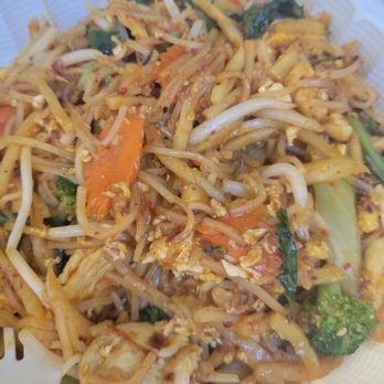 Jasmine Thai Cuisine - Pad kee mao - Thai Near Me - Seattle, Washington Jasmine Thai Cuisine - Pad kee mao - Thai Near Me - Seattle, Washington