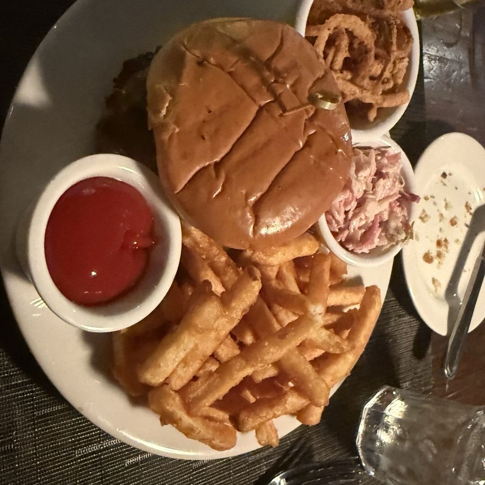 Roadhouse Ribs - Brisket sandwich - Barbeque Near Me - Port Royal, South Carolina Roadhouse Ribs - Brisket sandwich - Barbeque Near Me - Port Royal, South Carolina
