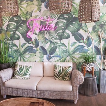 Fruta Healthy Eating - Love the large decorated seating area - Juice Bars & Smoothies Near Me - Chandler, Arizona Fruta Healthy Eating - Love the large decorated seating area - Juice Bars & Smoothies Near Me - Chandler, Arizona