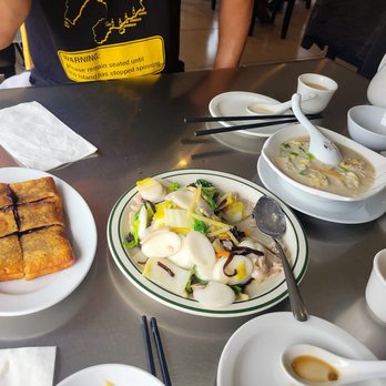 Shanghai 456 - Rice cake sauteed with bamboo shoots - Dim Sum Near Me - Edmonton, Alberta