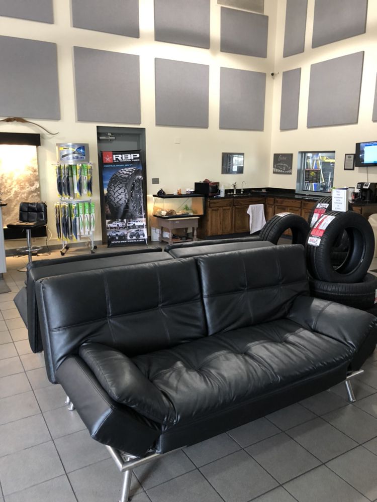 MOTION AUTOMOTIVE Updated September 2024 22 Photos 3482 W Camp