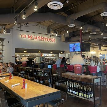 The Macintosh - New American Near Me - Phoenix, Arizona The Macintosh - New American Near Me - Phoenix, Arizona
