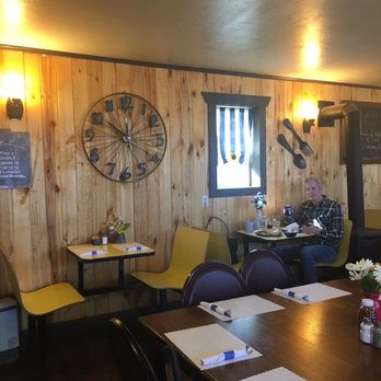 The Sunflour Café - Inside; a quaint oasis. - Cafes Near Me - Monte Vista, Colorado The Sunflour Café - Inside; a quaint oasis. - Cafes Near Me - Monte Vista, Colorado
