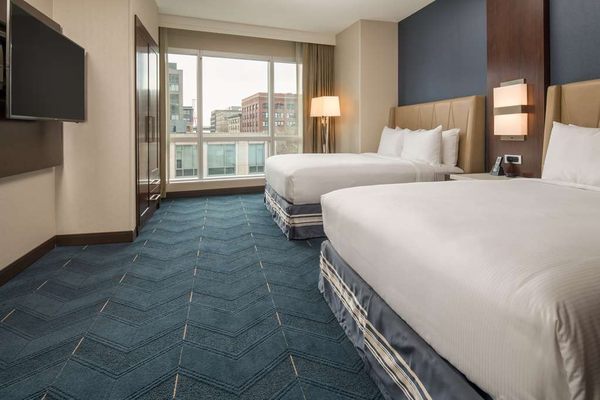 Embassy Suites by Hilton Seattle Downtown Pioneer Square by null