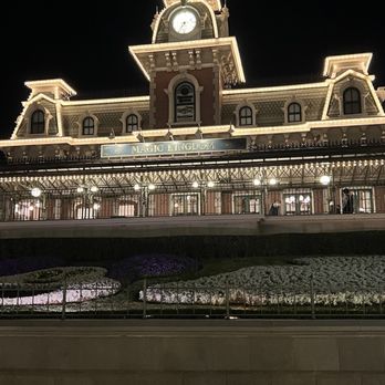 Magic Kingdom Park - Amusement Parks Near Me - Lake Buena Vista, Florida Magic Kingdom Park - Amusement Parks Near Me - Lake Buena Vista, Florida