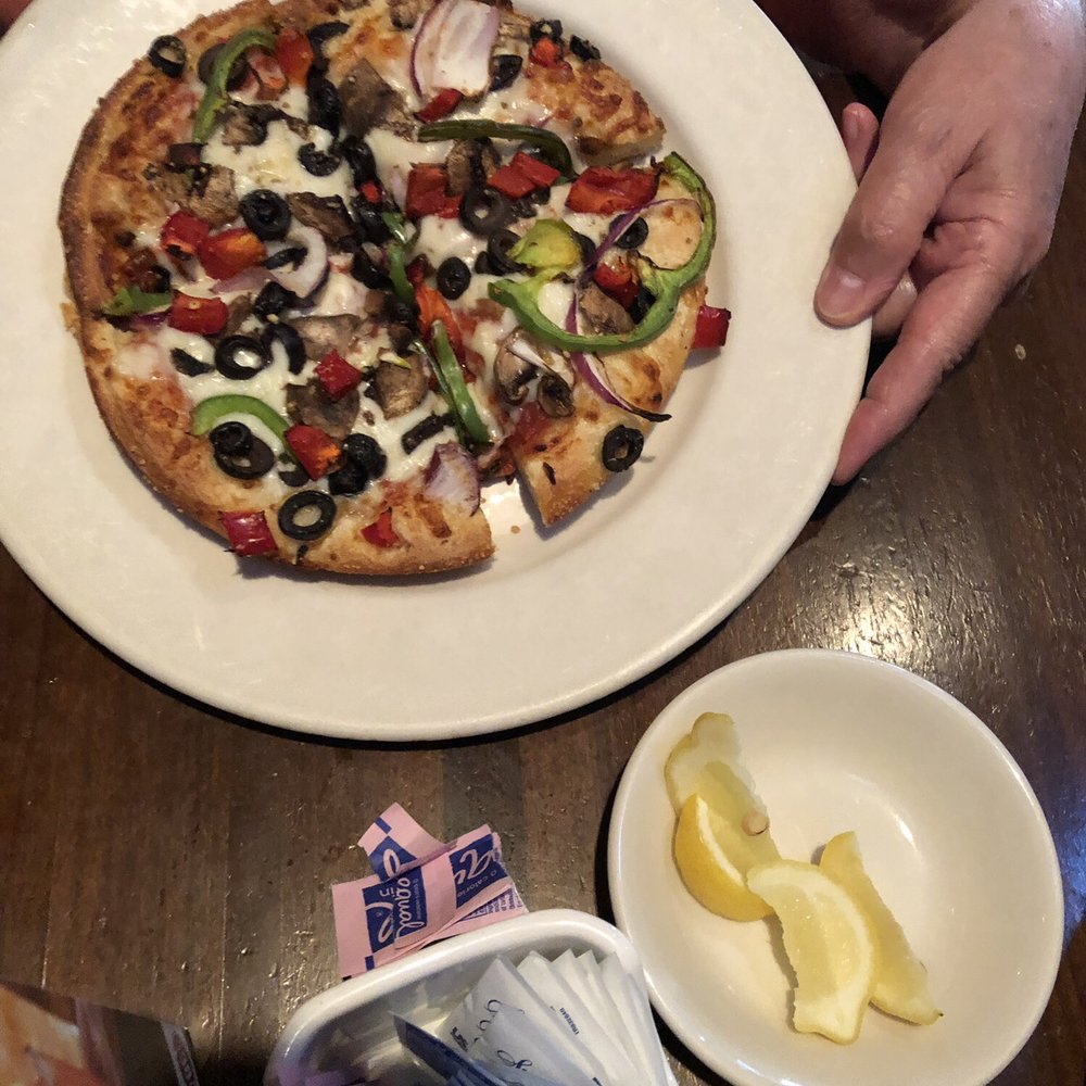 Old Chicago Pizza + Taproom - Veggie 7 Pizza - Pizza Near Me - WICHITA, Kansas Old Chicago Pizza + Taproom - Veggie 7 Pizza - Pizza Near Me - WICHITA, Kansas