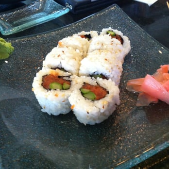 Skates On The Bay - Ahi Tuna Roll - Seafood Near Me - Berkeley, California