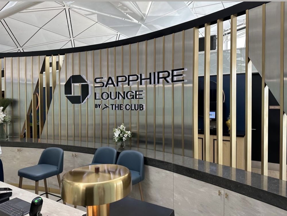 CHASE SAPPHIRE LOUNGE BY THE CLUB Terminal 1, 1 Sky Plaza Rd, Hong