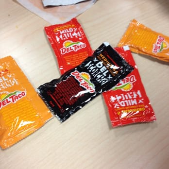 Del Taco - Mexican Near Me - Burbank, California Del Taco - Mexican Near Me - Burbank, California