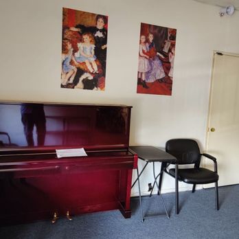 Russian Music Center - Decent Yamaha upright - Musical Instruments & Teachers Near Me - Temple City, California Russian Music Center - Decent Yamaha upright - Musical Instruments & Teachers Near Me - Temple City, California