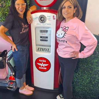 Frisco's Carhops - American Near Me - Whittier, California