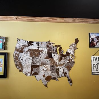 Cattle Drive Grill & Waterin’ Hole - Artistic interior - Bars Near Me - Magee, Mississippi Cattle Drive Grill & Waterin’ Hole - Artistic interior - Bars Near Me - Magee, Mississippi