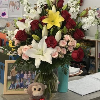Altadena Florist - Flowers - Florists Near Me - Montebello, California