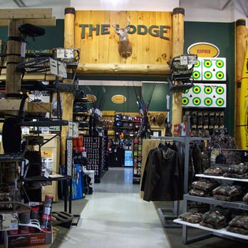 DICK'S Sporting Goods - Sporting Goods Near Me - Ithaca, New York