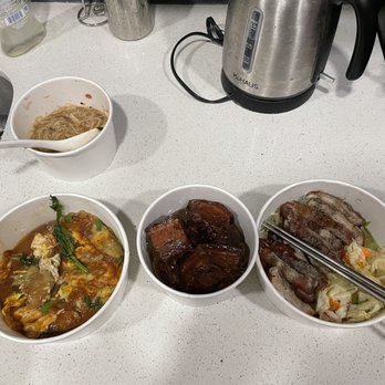 Golden Leaf - Notice how stinky tofu is missing from my order. - Taiwanese Near Me - San Gabriel, California Golden Leaf - Notice how stinky tofu is missing from my order. - Taiwanese Near Me - San Gabriel, California