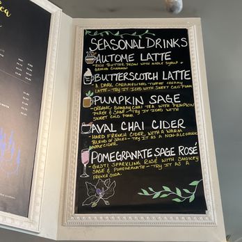 Le Petit Paris - Autumn drinks - French Near Me - Atlantic Beach, Florida Le Petit Paris - Autumn drinks - French Near Me - Atlantic Beach, Florida